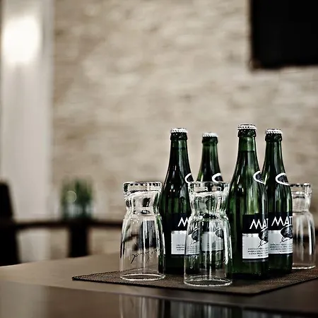Cyro Hotel 3*