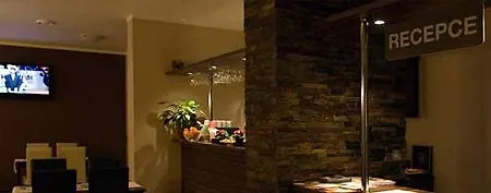 Cyro Hotel 3*