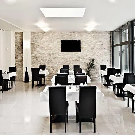 Cyro Hotel Brno